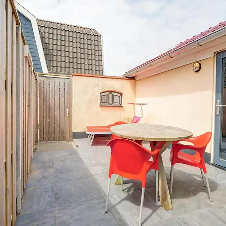 Дом отдыха House 't Koepeltje Near Dunes *