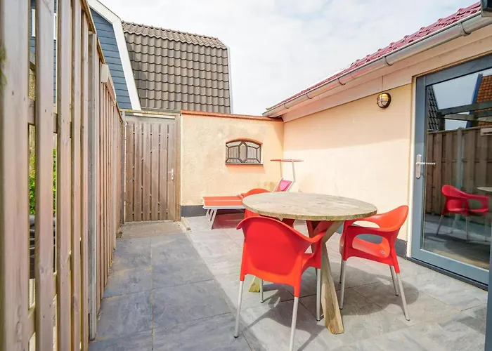 Дом отдыха House 't Koepeltje Near Dunes *